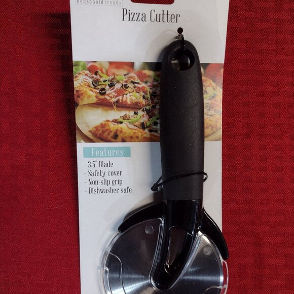NEW Pizza Cutter by Household Trends - Picture 1 of 4